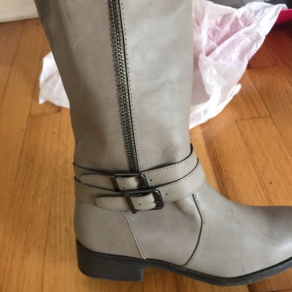 Tall Riding Boots - Picture 5 of 7